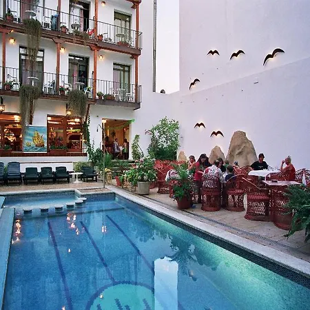 Neptuno * Калелья