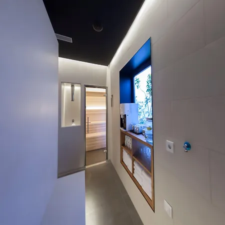 Neptuno Калелья