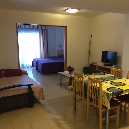 Neptuno 3* קאללה