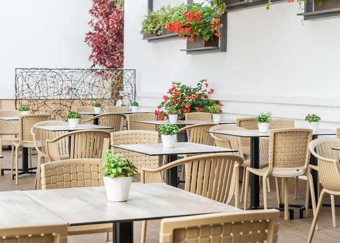 Neptuno 3* קאללה